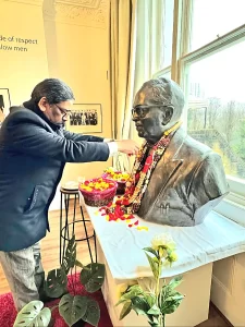 दिशोम गुरु शिबू सोरेन का जीवन एक अनवरत संघर्ष,